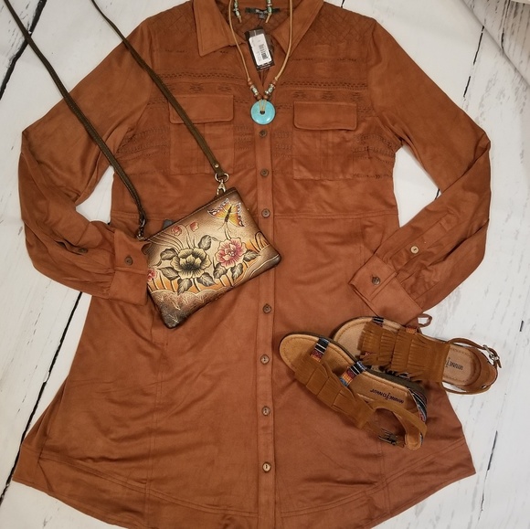 🆕️🌷BOHO GLAM!🌷FAUX SUEDE EMBROIDERY DRESS - Picture 7 of 8